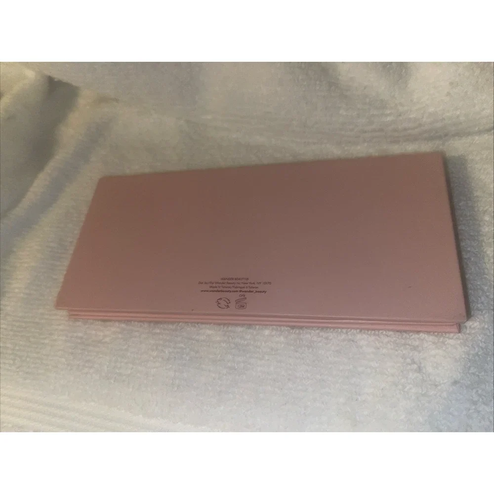 Wander‎ Beauty Suite Escape Eyeshadow Palette 10 Shades, 0.26oz Each - NWOB